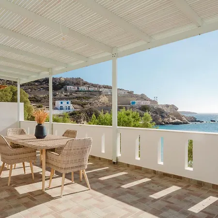 Nikos * Лефкос-Карпату