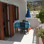 Apartment Nikos *